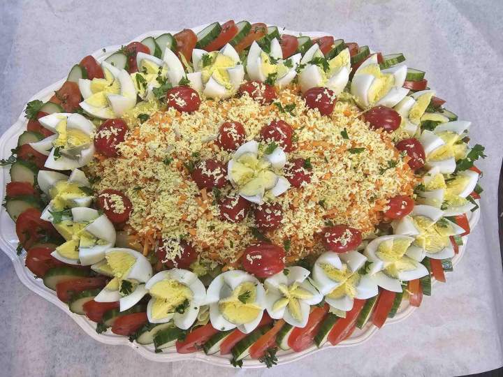 Service traiteur pour des repas à emporter savoureux